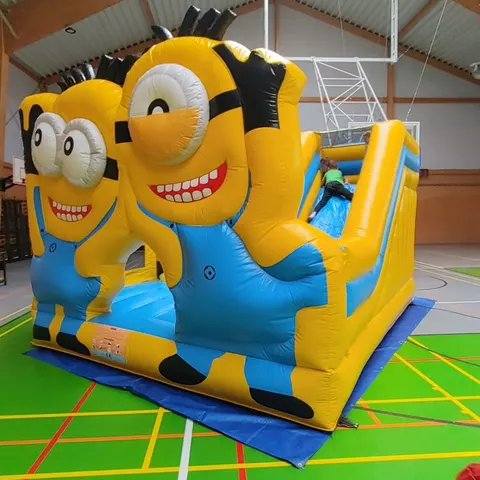 Piepūšamā atrakcija Minions